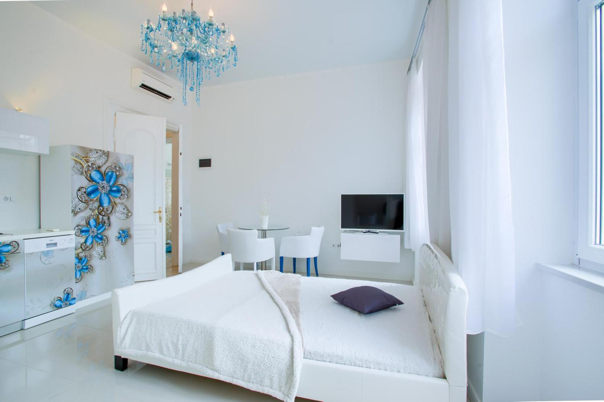 PUY Collins Apartments Center מראה חיצוני תמונה